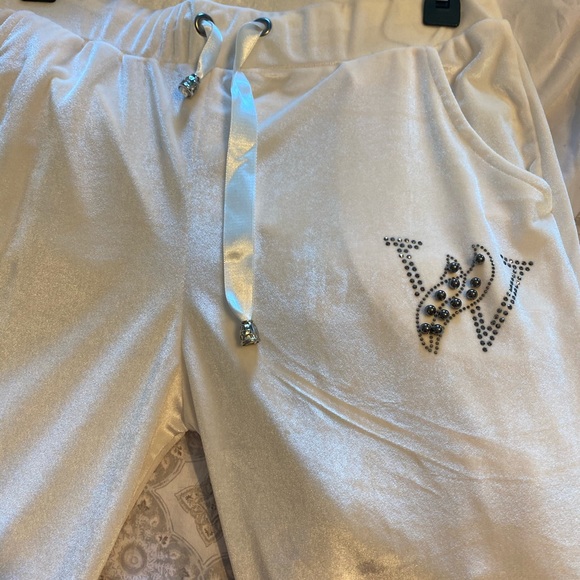 Two pieces velvet sets - Picture 6 of 8